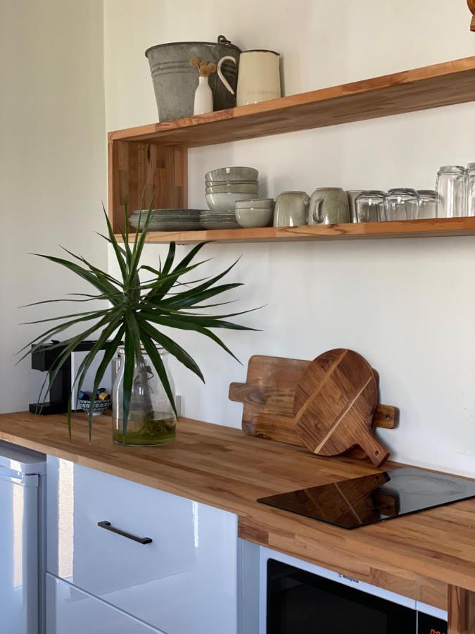 Bay Breeze Boutique Accommodation Batemans Bay Extérieur photo