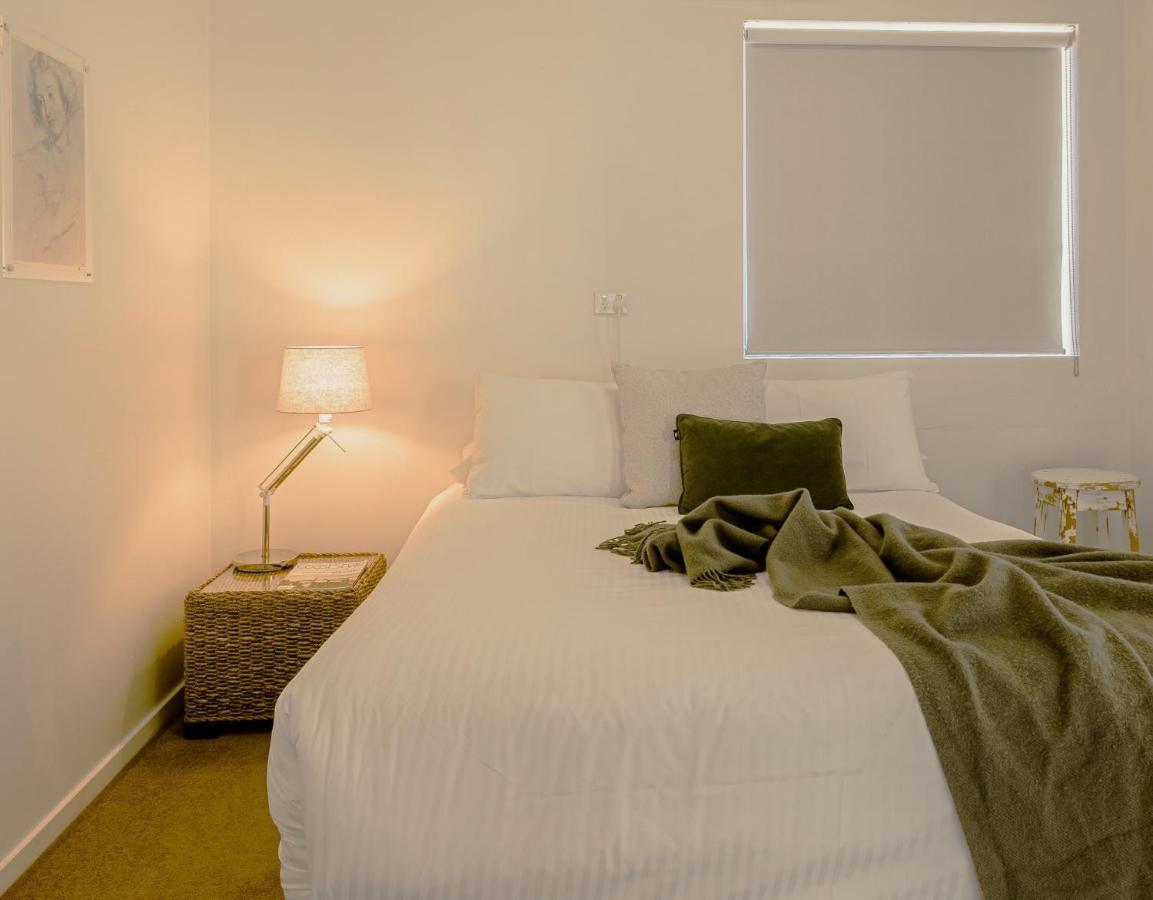 Bay Breeze Boutique Accommodation Batemans Bay Extérieur photo